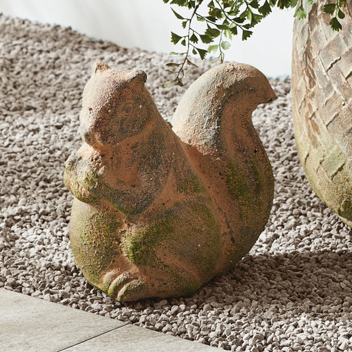 Garden Décor
